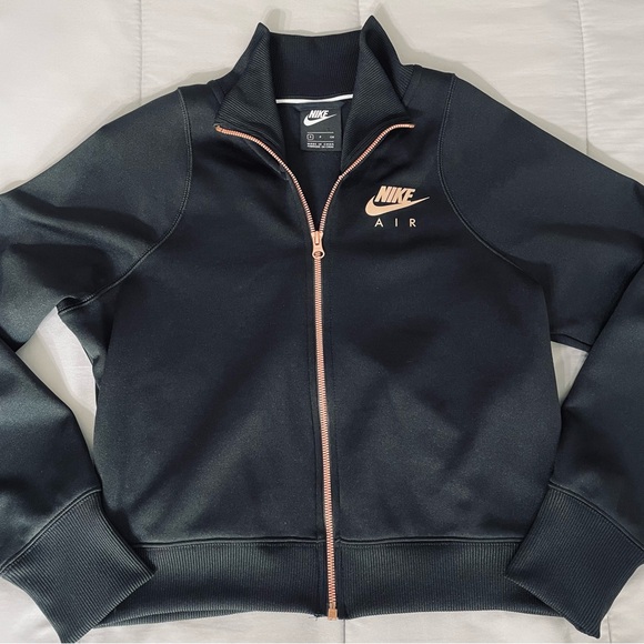 Nike Air Tracksuit SET - Picture 3 of 10